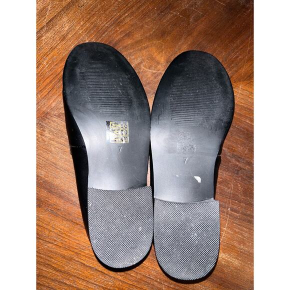 Hot Topic CottageCore Goth Rose & Skull Horse Bit Black Heeled Wednesday Loafers - Picture 9 of 10